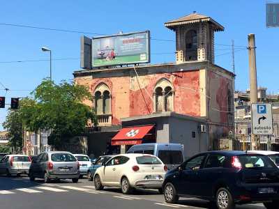 Bari, la particolare villa sull'extramurale